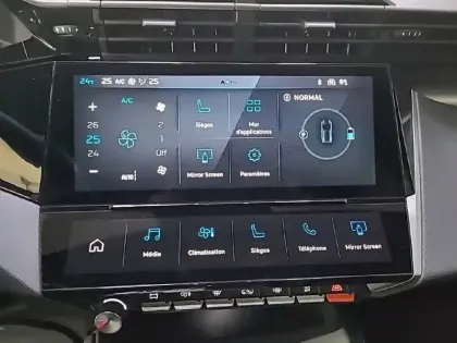 Photo 54 Peugeot 308  Electrique 54 kWh 156ch