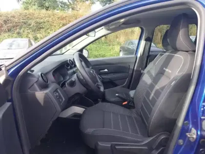 Photo 8 Dacia Duster  Blue dCi 115 4x2