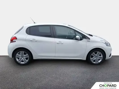 Photo 8 Peugeot 208  BlueHDi 100ch S&S BVM5