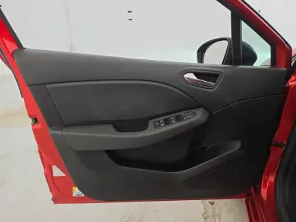 Photo 56 Renault Clio  E-Tech full hybrid 145