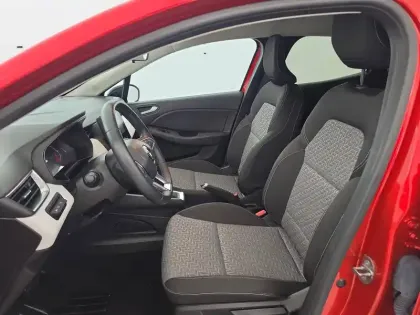 Photo 44 Renault Clio  E-Tech full hybrid 145