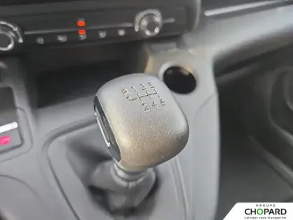 Photo 22 Peugeot Partner  FOURGON STANDARD 650 KG BLUEHDI 100 S&S BVM6