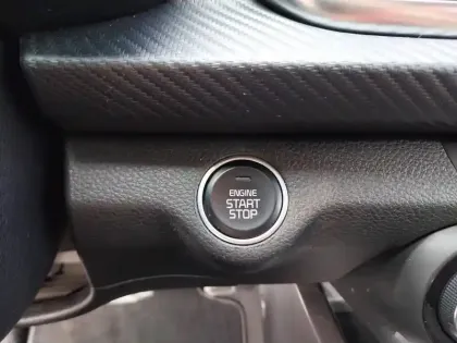 Photo 26 Kia Rio  1.0 T-GDi 100 ch DCT7