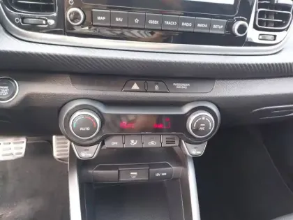 Photo 23 Kia Rio  1.0 T-GDi 100 ch DCT7