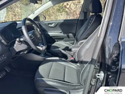 Photo 10 Kia Stonic  1.0 T-GDi 100 ch DCT7