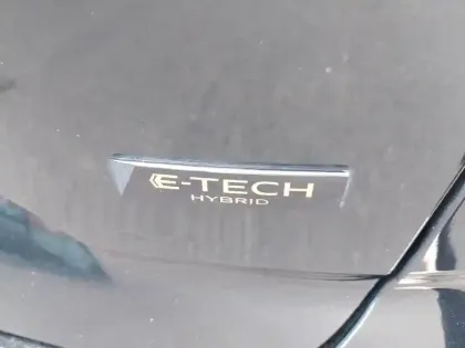 Photo 8 Renault Austral  E-Tech hybrid 200