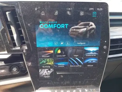 Photo 25 Renault Austral  E-Tech hybrid 200