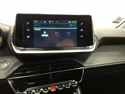 Photo 21 Peugeot 208  Electrique 50 kWh 136ch