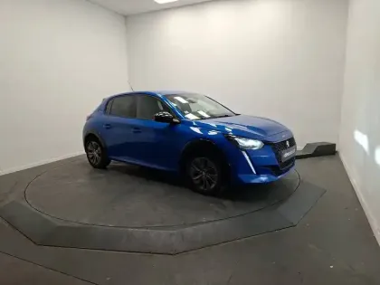 Photo 6 Peugeot 208  Electrique 50 kWh 136ch
