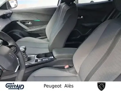 Photo 9 Peugeot 2008  PureTech 130 S&S BVM6