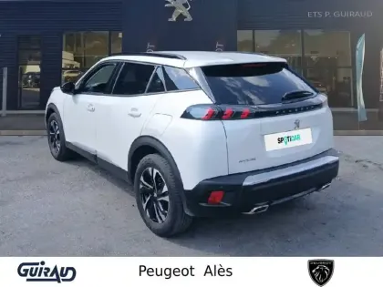 Photo 7 Peugeot 2008  PureTech 130 S&S BVM6