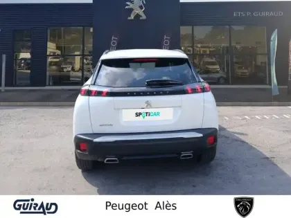 Photo 5 Peugeot 2008  PureTech 130 S&S BVM6