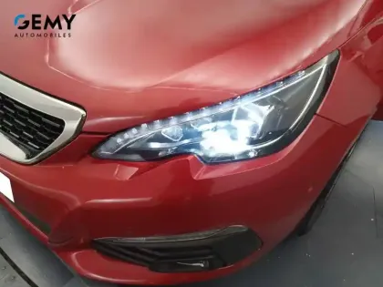 Photo 15 Peugeot 308  BlueHDi 130ch S&S EAT8