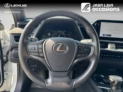 Photo 11 Lexus UX  250h 4WD