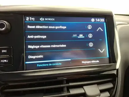 Photo 24 Peugeot 208  PureTech 82ch S&S BVM5