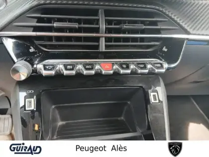 Photo 19 Peugeot 2008  Electrique 136 ch