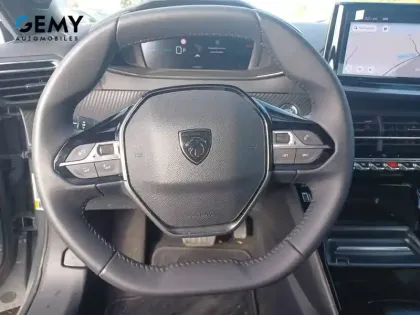 Photo 15 Peugeot 2008  Electrique 54 kWh 156 ch