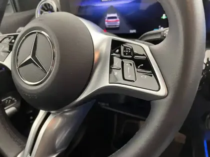 Photo 23 Mercedes EQA  250+