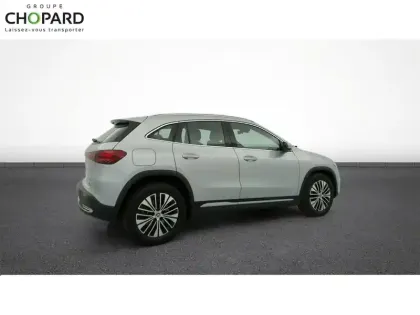 Photo 8 Mercedes EQA  250+