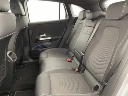 Photo 15 Mercedes EQA  250+
