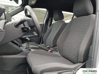 Photo 10 Peugeot 2008  PureTech 100 S&S BVM6