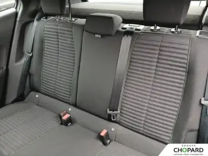Photo 18 Peugeot 2008  PureTech 100 S&S BVM6