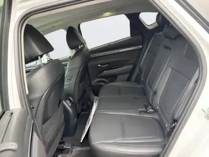 Photo 12 Hyundai Tucson  1.6 T-GDI 230 Hybrid BVA6