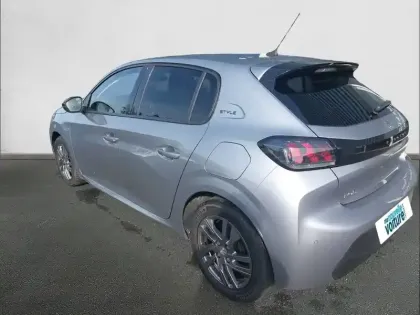 Photo 6 Peugeot 208  PureTech 100 S&S BVM6