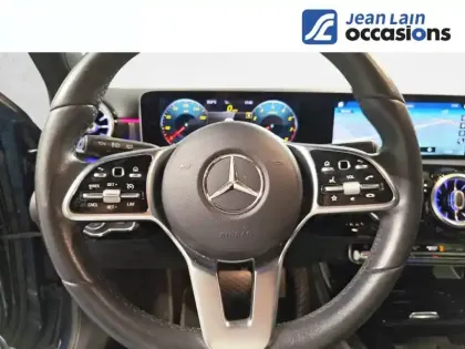 Photo 11 Mercedes Classe A  200 7G-DCT