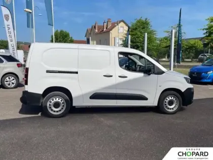 Photo 24 Peugeot Partner  FOURGON LONG 950 KG BLUEHDI 100 S&S BVM6