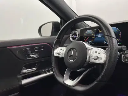 Photo 25 Mercedes GLA  220 d 8G-DCT 4Matic