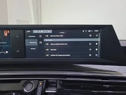 Photo 40 Peugeot 5008  Hybrid 145 ch e-DCS6