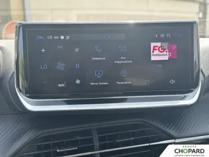 Photo 13 Peugeot 208  Hybrid 110 ch e-DCS6