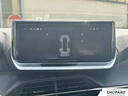Photo 14 Peugeot 208  Hybrid 110 ch e-DCS6