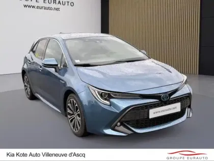 Photo 6 Toyota Corolla  122h Design