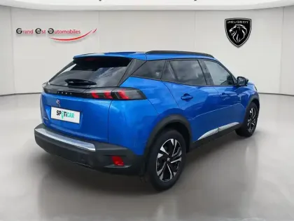 Photo 6 Peugeot 2008  e- 136ch Roadtrip