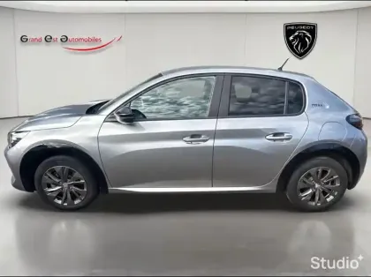 Photo 5 Peugeot 208  e- 136ch Style