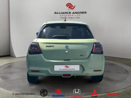 Photo 7 Suzuki Swift  1.2 Hybrid 83ch Privilège