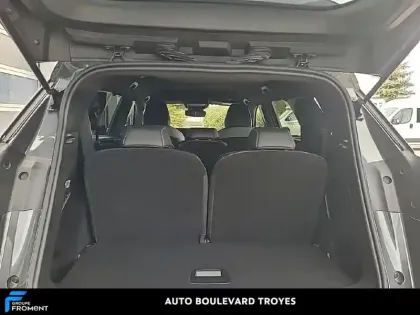 Photo 5 Peugeot 5008  Hybrid 145ch Allure e-DCS6