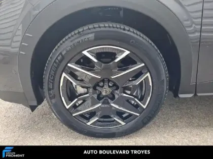 Photo 12 Peugeot 5008  Hybrid 145ch Allure e-DCS6