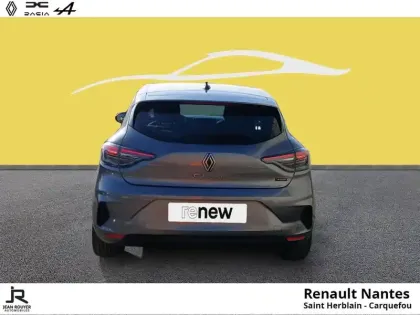 Photo 5 Renault Clio  1.6 E-Tech 145ch full hybrid Evolution