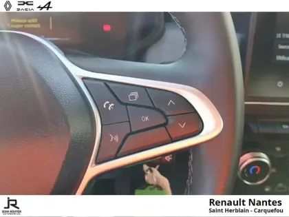 Photo 13 Renault Clio  1.6 E-Tech 145ch full hybrid Evolution