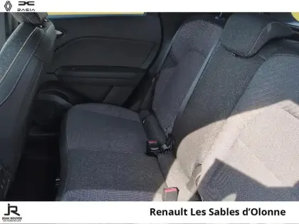 Photo 18 Renault Captur  1.6 E-Tech full hybrid 145ch Techno