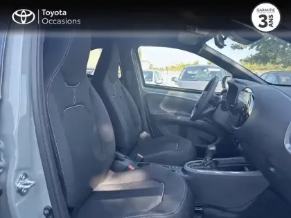 Photo 5 Toyota Aygo X  116h Graphic