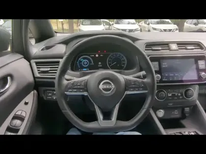 Photo 12 Nissan Leaf  150ch 40kWh Acenta 22