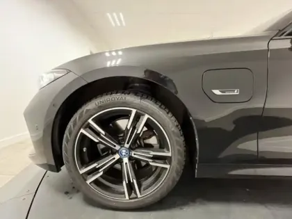 Photo 8 BMW Serie 3 Série 3 Touring 320eA 204ch M Sport