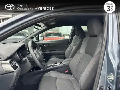 Photo 10 Toyota C-HR  1.8 Hybride 122ch Design E-CVT
