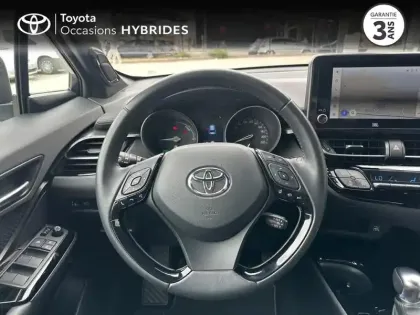 Photo 12 Toyota C-HR  1.8 Hybride 122ch Design E-CVT