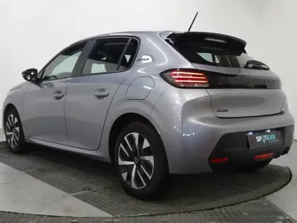 Photo 6 Peugeot 208  1.2 100ch S&S Style