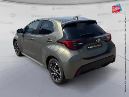 Photo 7 Toyota Yaris  116h Design 5p MC24